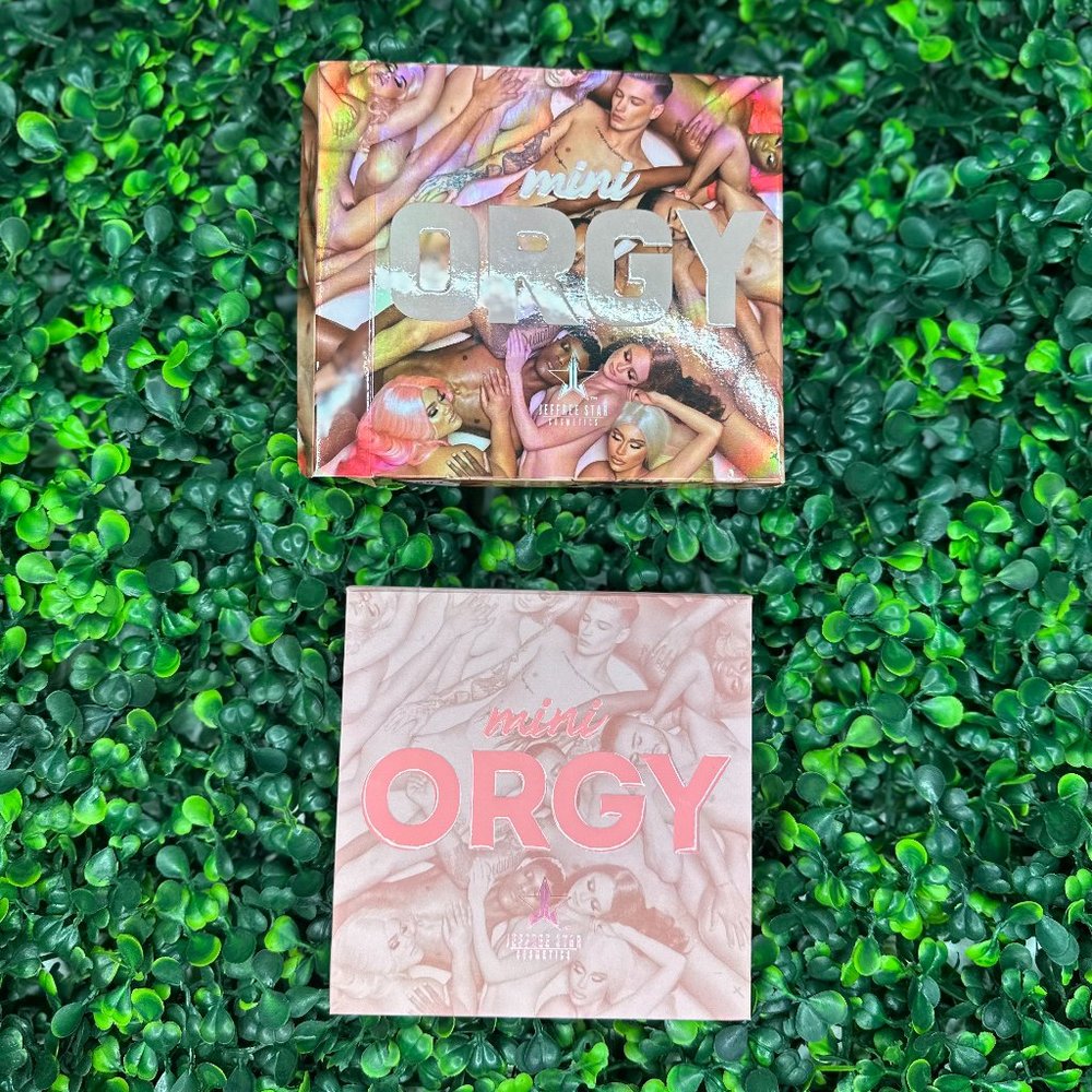 Jeffree Star mini palette NEVER USED